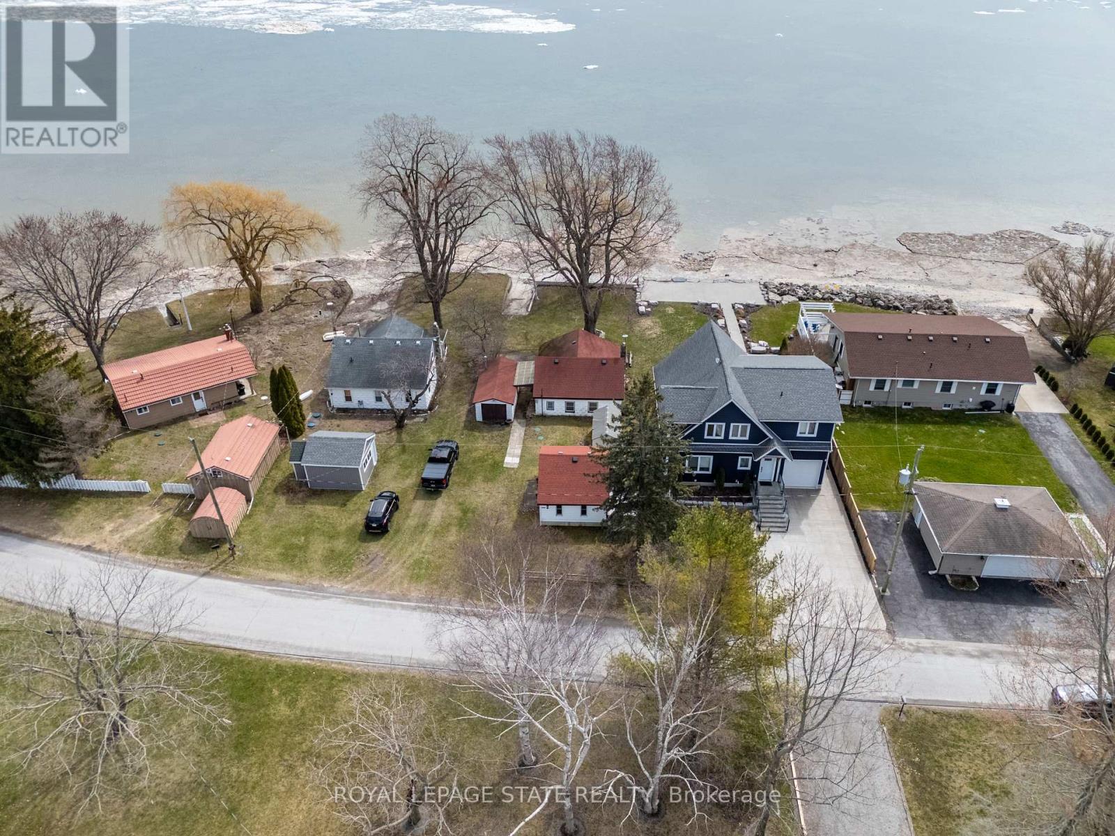 Property at 11273 HARBOURVIEW ROAD image 2