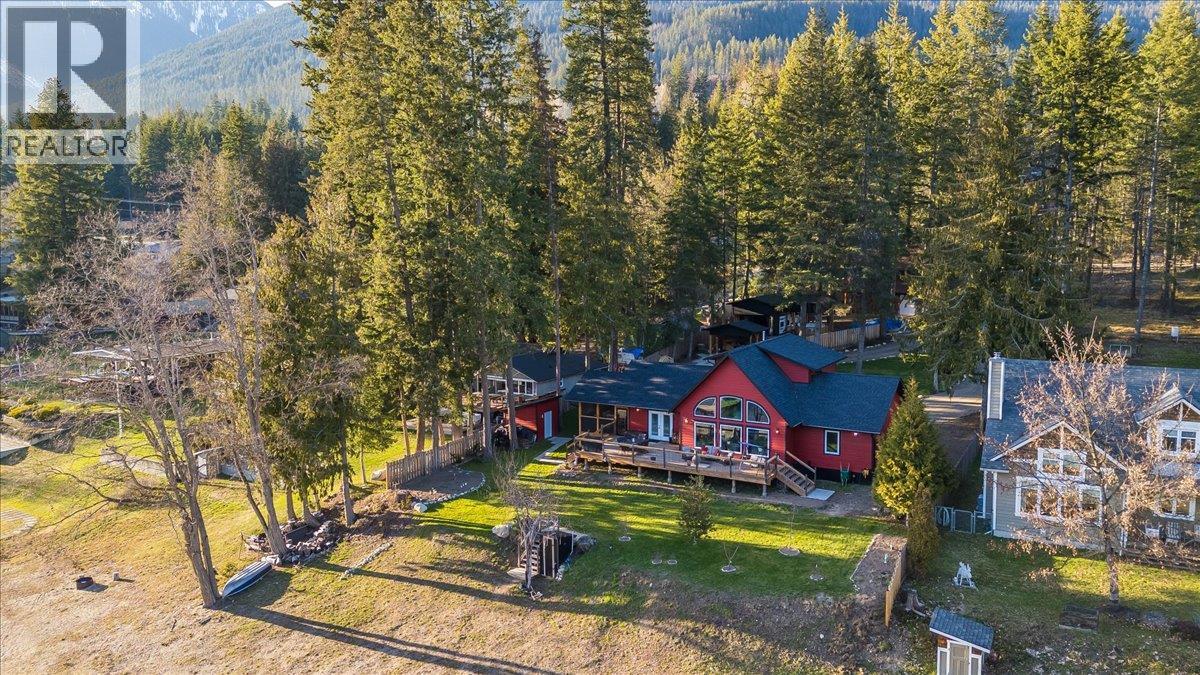 7606 3a Highway, Balfour, British Columbia  V0G 1C0 - Photo 7 - 10342606