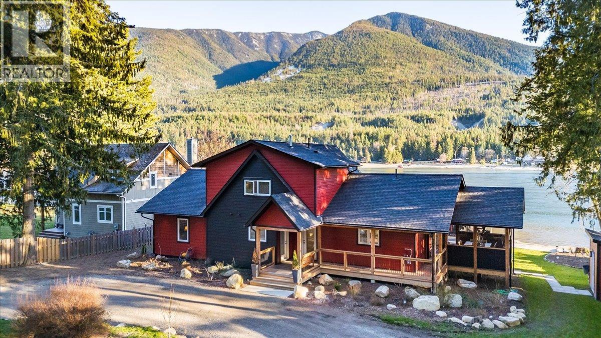 7606 3a Highway, Balfour, British Columbia  V0G 1C0 - Photo 3 - 10342606