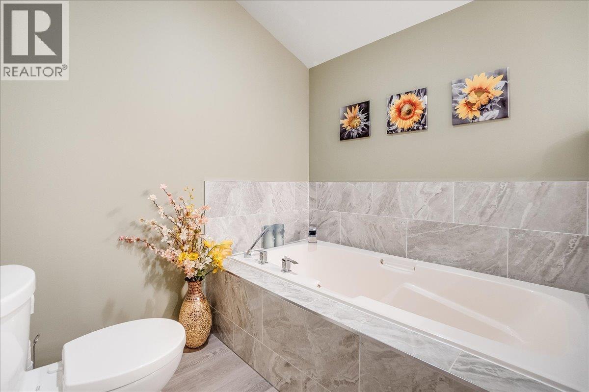 7606 3a Highway, Balfour, British Columbia  V0G 1C0 - Photo 70 - 10342606