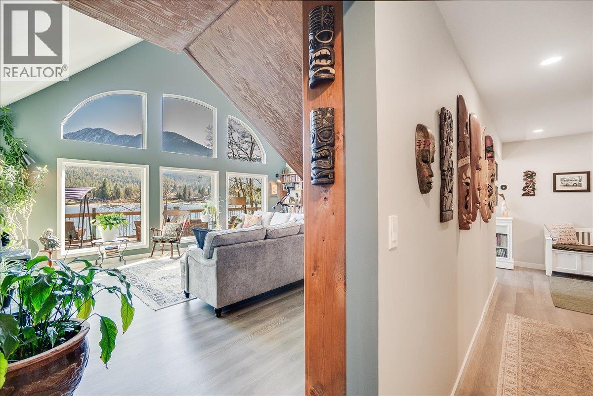 7606 3a Highway, Balfour, British Columbia  V0G 1C0 - Photo 62 - 10342606