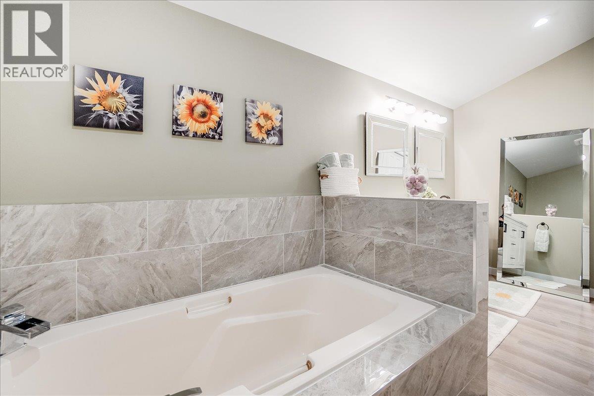 7606 3a Highway, Balfour, British Columbia  V0G 1C0 - Photo 73 - 10342606