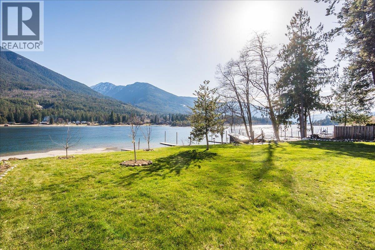 7606 3a Highway, Balfour, British Columbia  V0G 1C0 - Photo 77 - 10342606