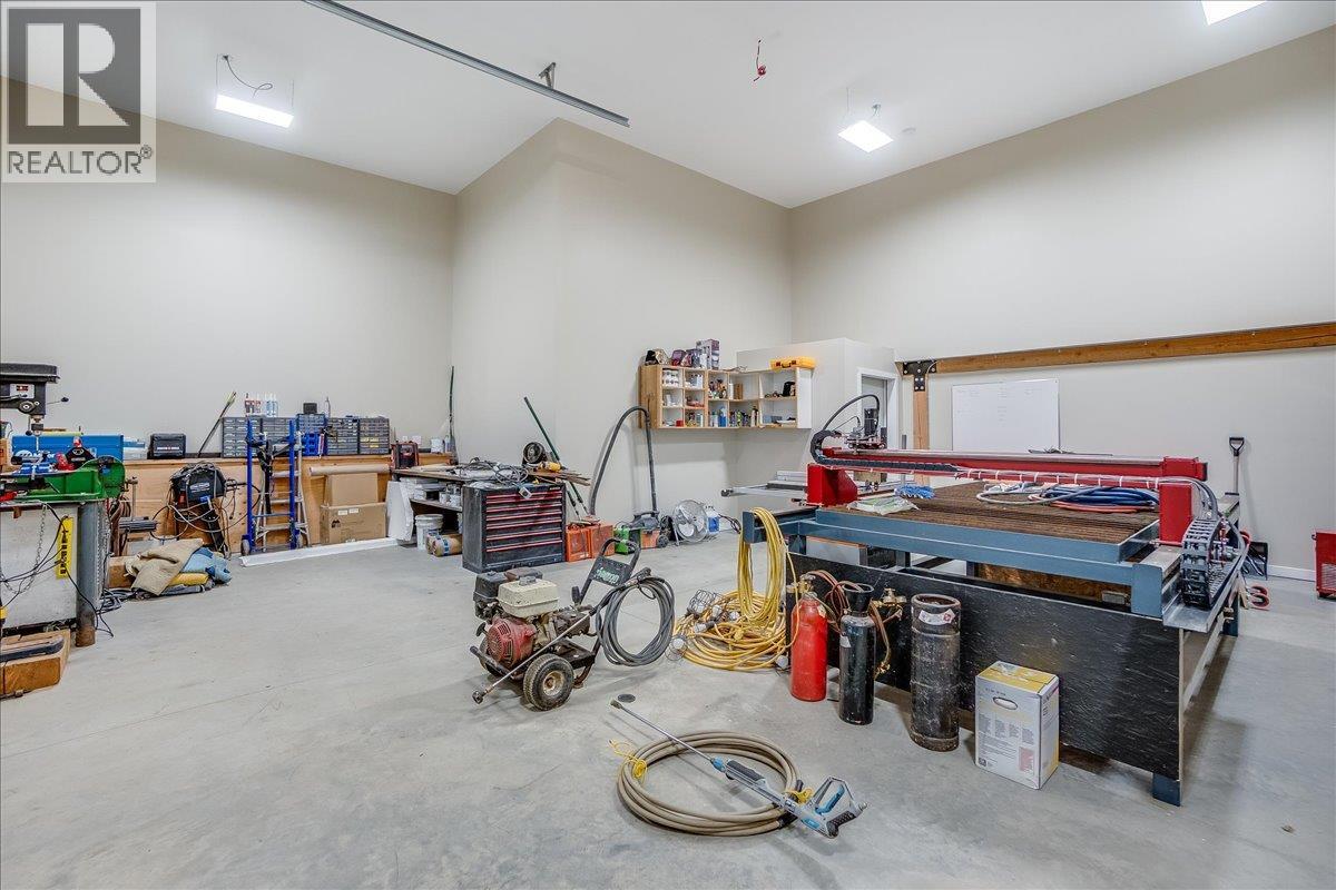 7606 3a Highway, Balfour, British Columbia  V0G 1C0 - Photo 93 - 10342606