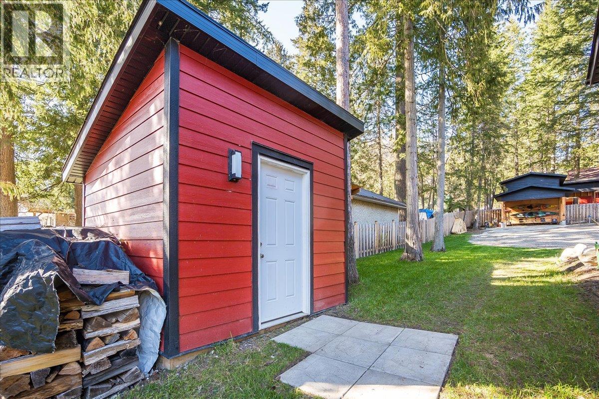 7606 3a Highway, Balfour, British Columbia  V0G 1C0 - Photo 88 - 10342606