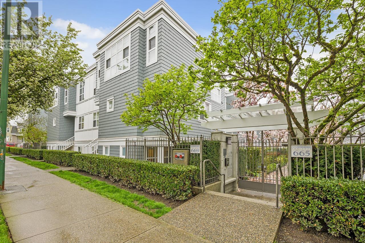 101 669 W 7th Avenue, Vancouver, British Columbia  V5Z 1B6 - Photo 2 - R2988402