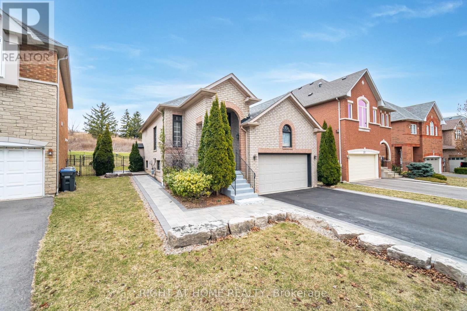 Property at 257 ANTHONY AVENUE image 2