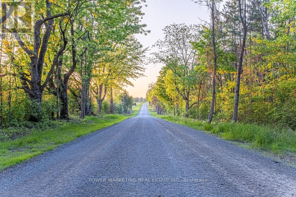 2720 Wylie Road, North Glengarry, Ontario  K0B 1H0 - Photo 9 - X12073322