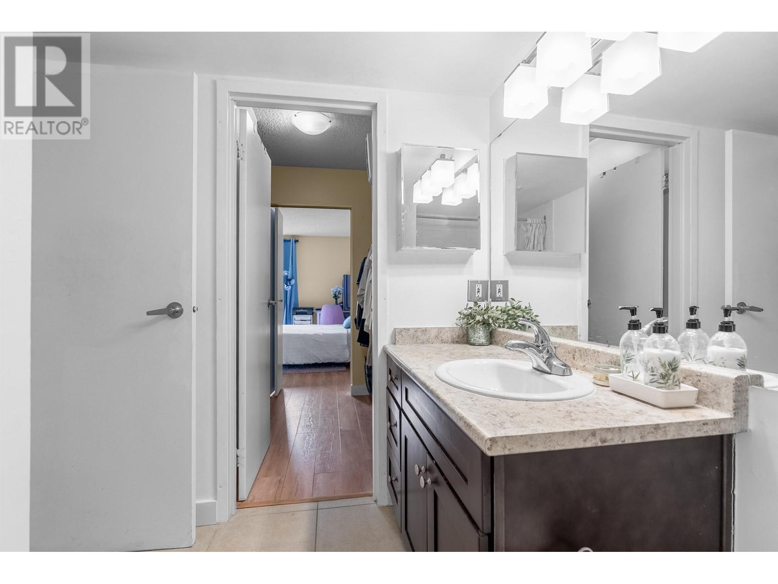 209 5800 Cooney Road, Richmond, British Columbia  V6X 3A8 - Photo 17 - R2983136