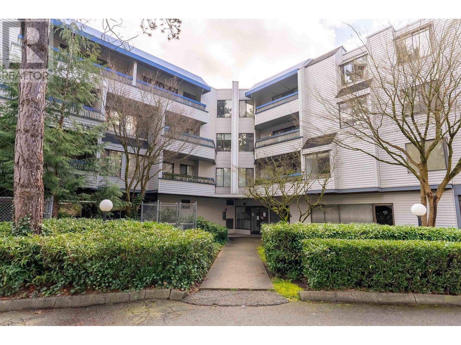 209 5800 COONEY ROAD, richmond, British Columbia