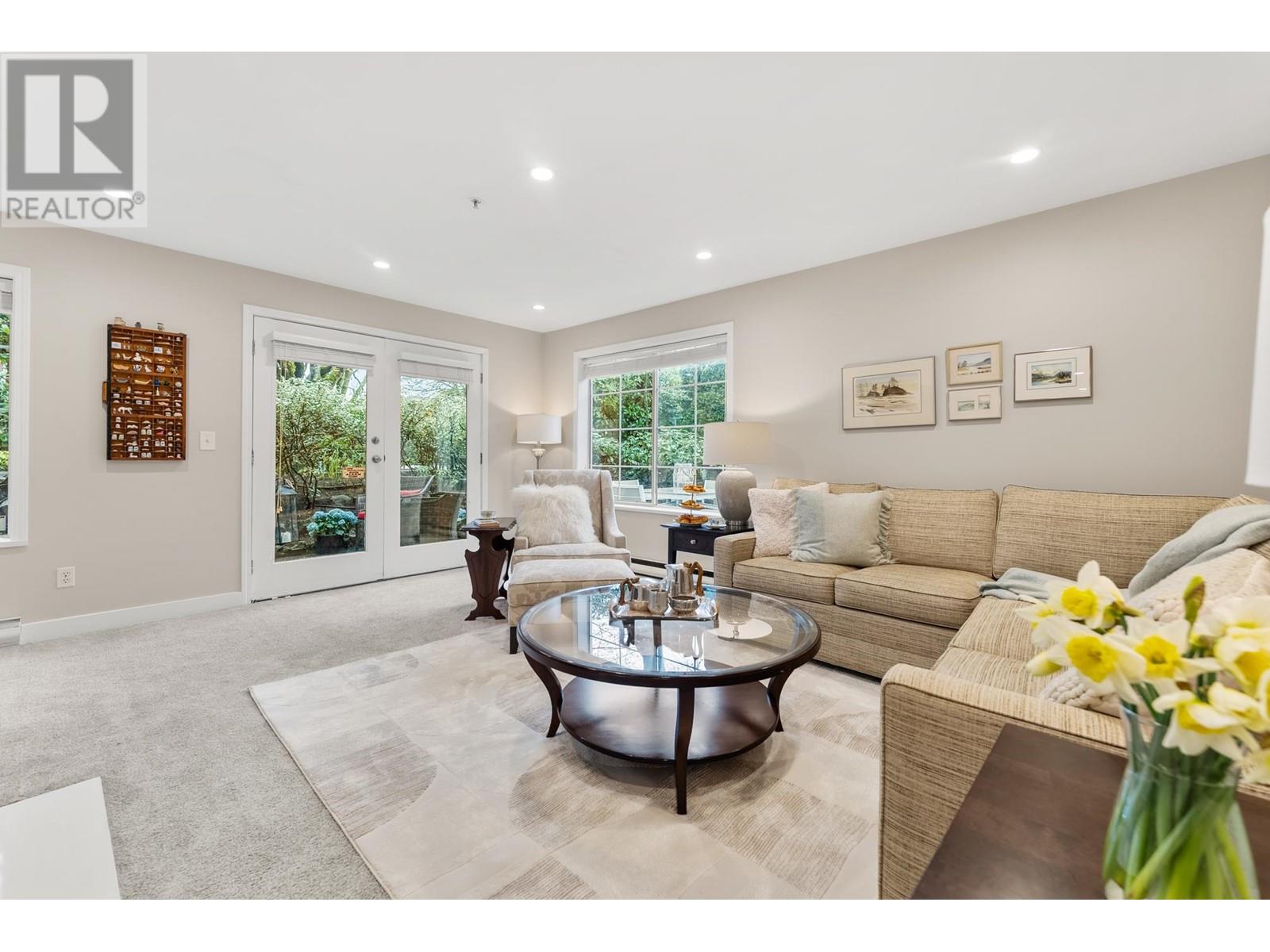 1816 Collingwood Street, Vancouver, British Columbia  V6R 3K5 - Photo 5 - R2988707