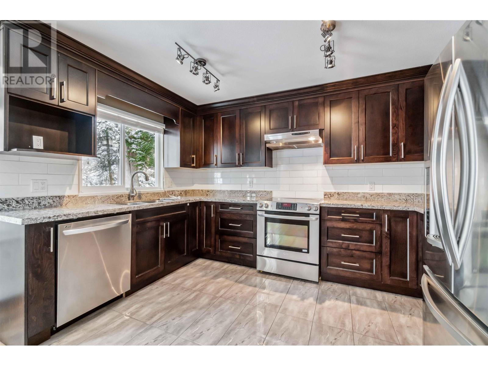 101 101 Parkside Drive, Port Moody, British Columbia  V3H 4W6 - Photo 13 - R2988713