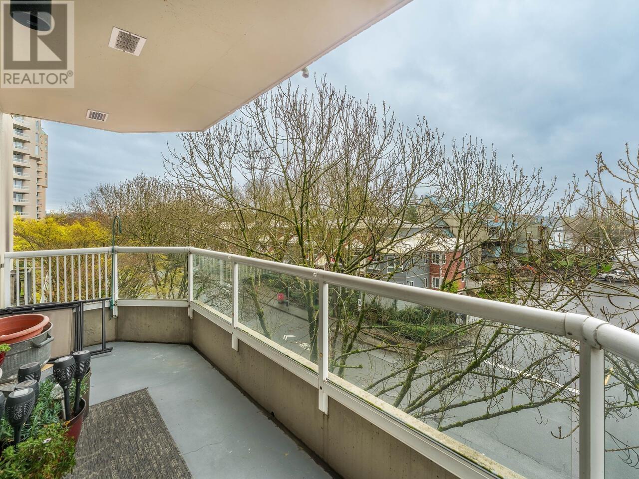 305 1135 Quayside Drive, New Westminster, British Columbia  V3M 6J4 - Photo 11 - R2988716