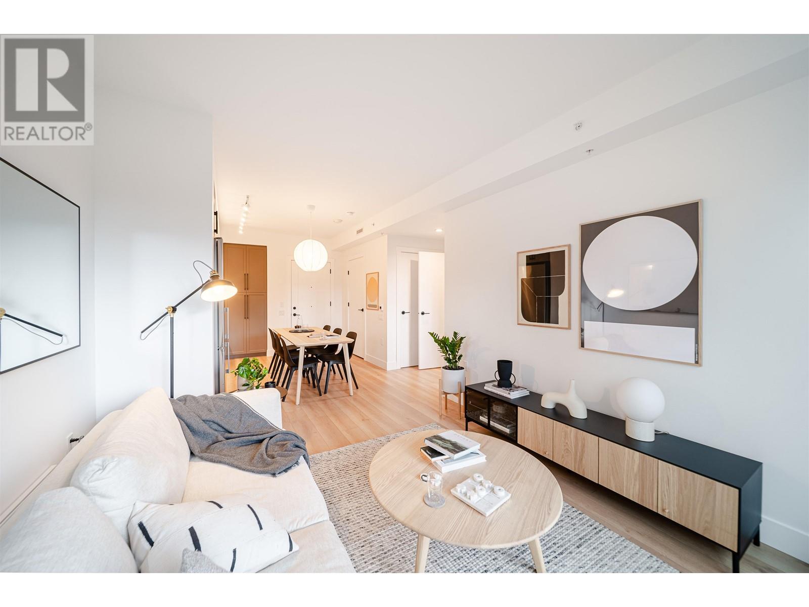 405 8750 University Crescent, Burnaby, British Columbia  V5A 0G9 - Photo 3 - R2988733