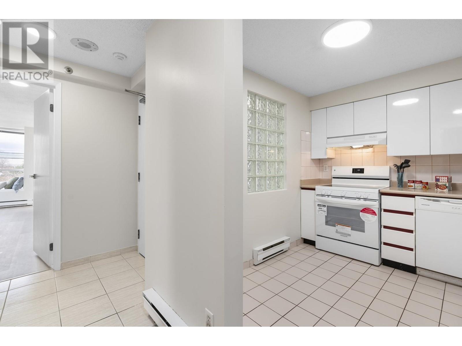 301 1771 Nelson Street, Vancouver, British Columbia  V6G 1M6 - Photo 3 - R2988741