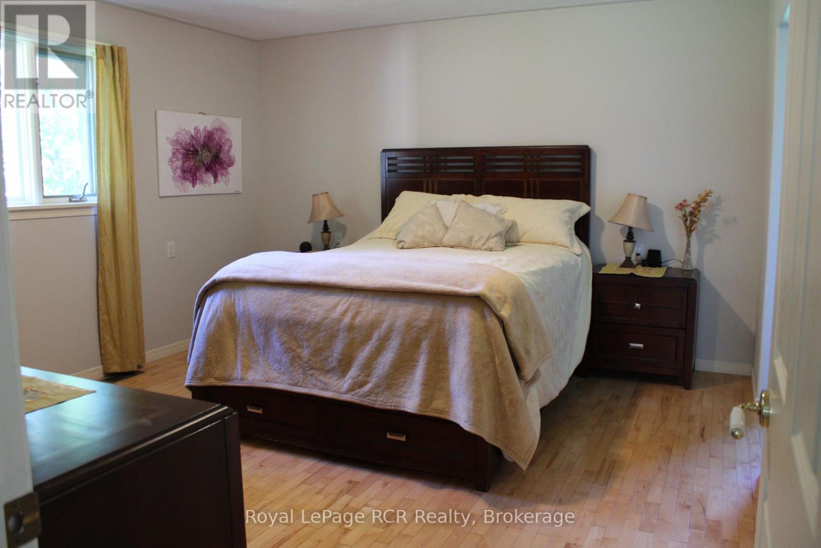 96 Main Street, Northern Bruce Peninsula, Ontario  N0H 1W0 - Photo 19 - X12073314
