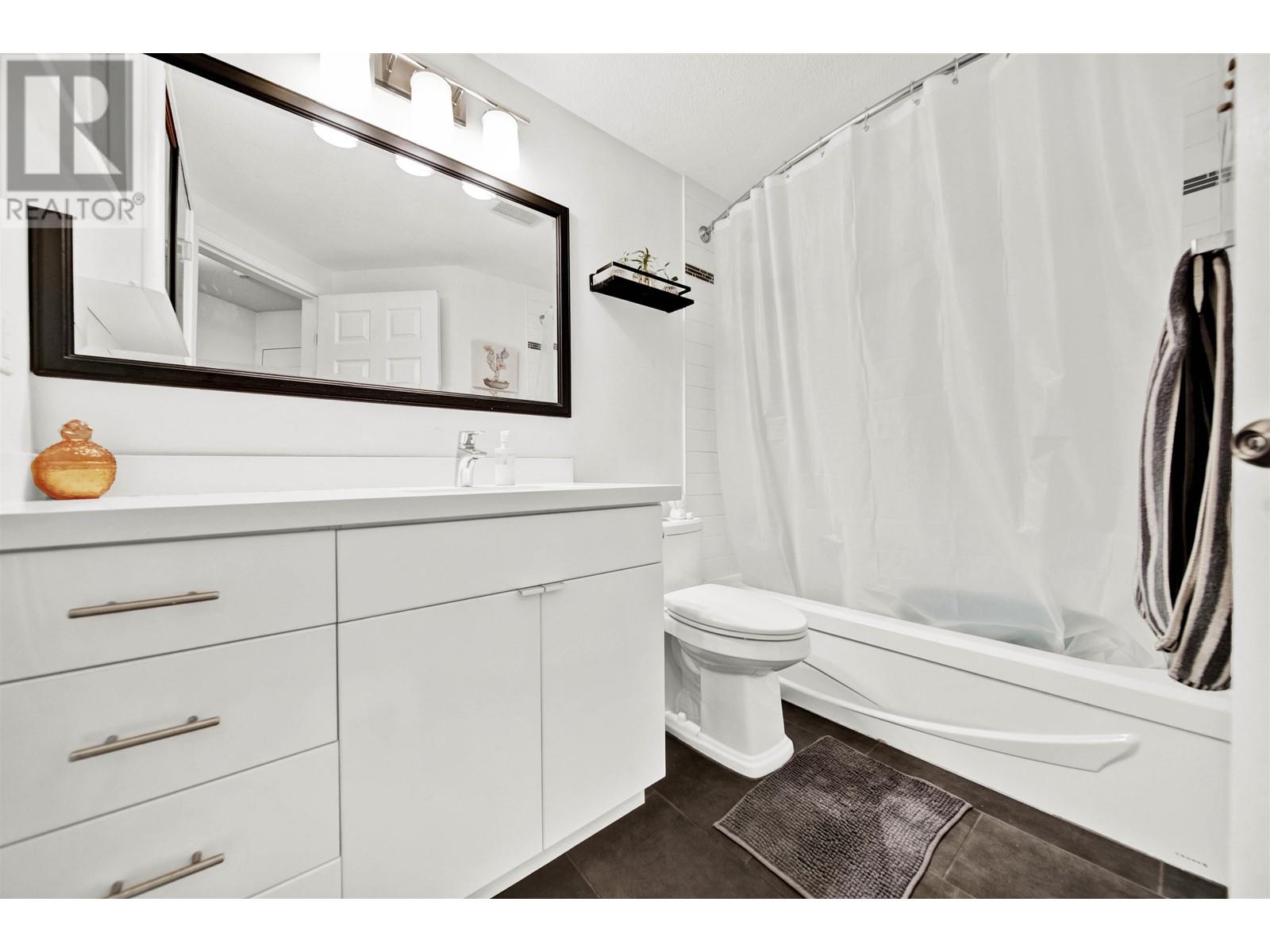 211 6939 Gilley Avenue, Burnaby, British Columbia  V5J 4W8 - Photo 7 - R2988468