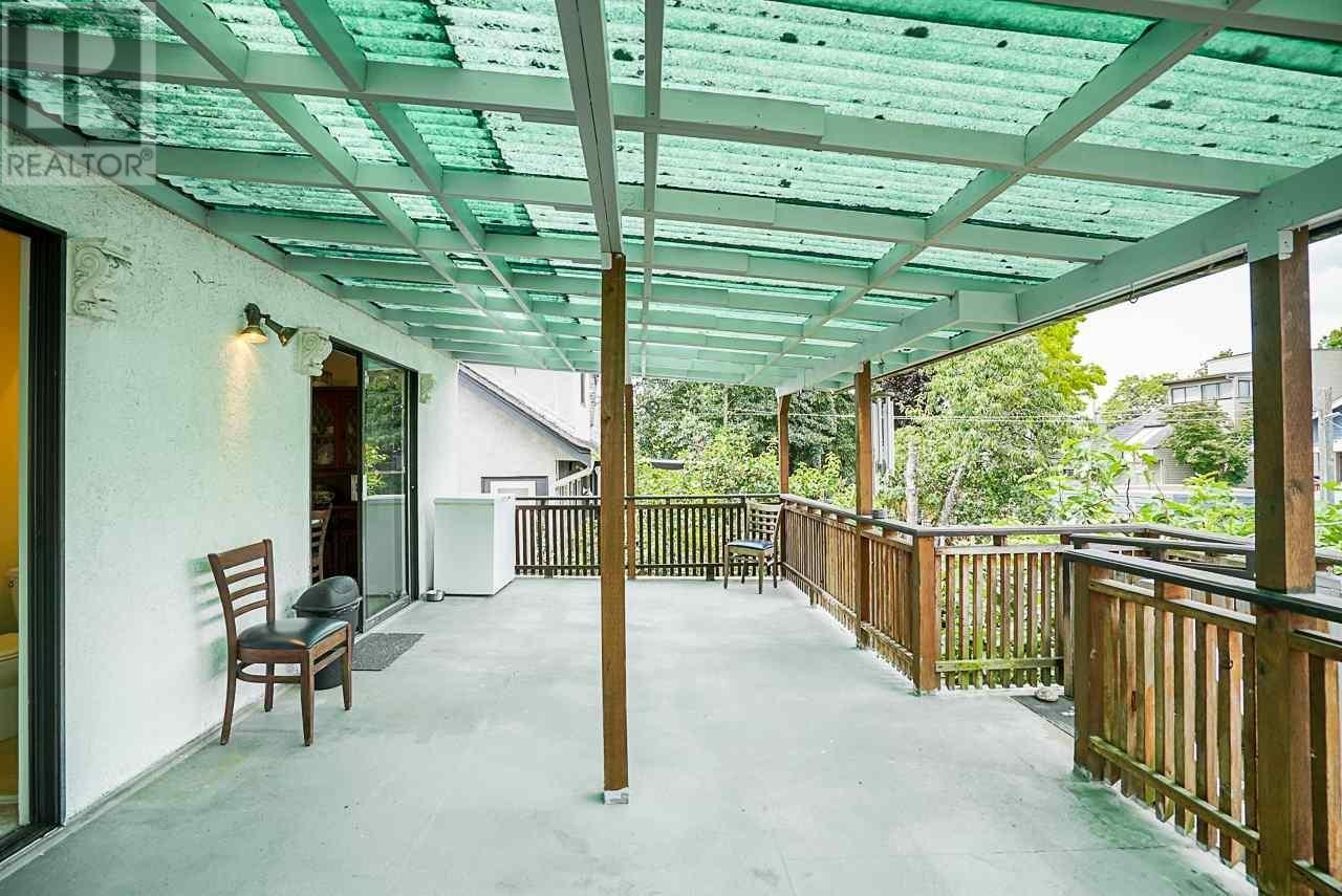 Property at 3469 W 8TH AVENUE image 5
