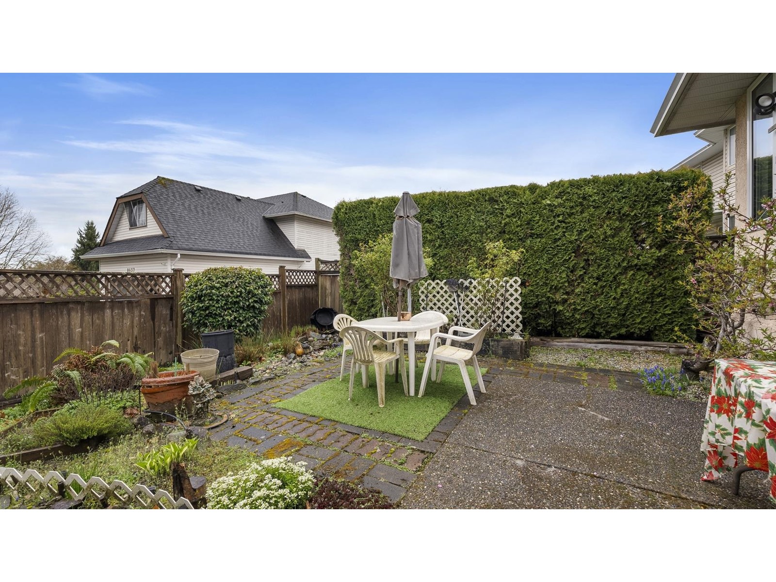14092 86a Avenue, Surrey, British Columbia  V3W 0V9 - Photo 38 - R2988622