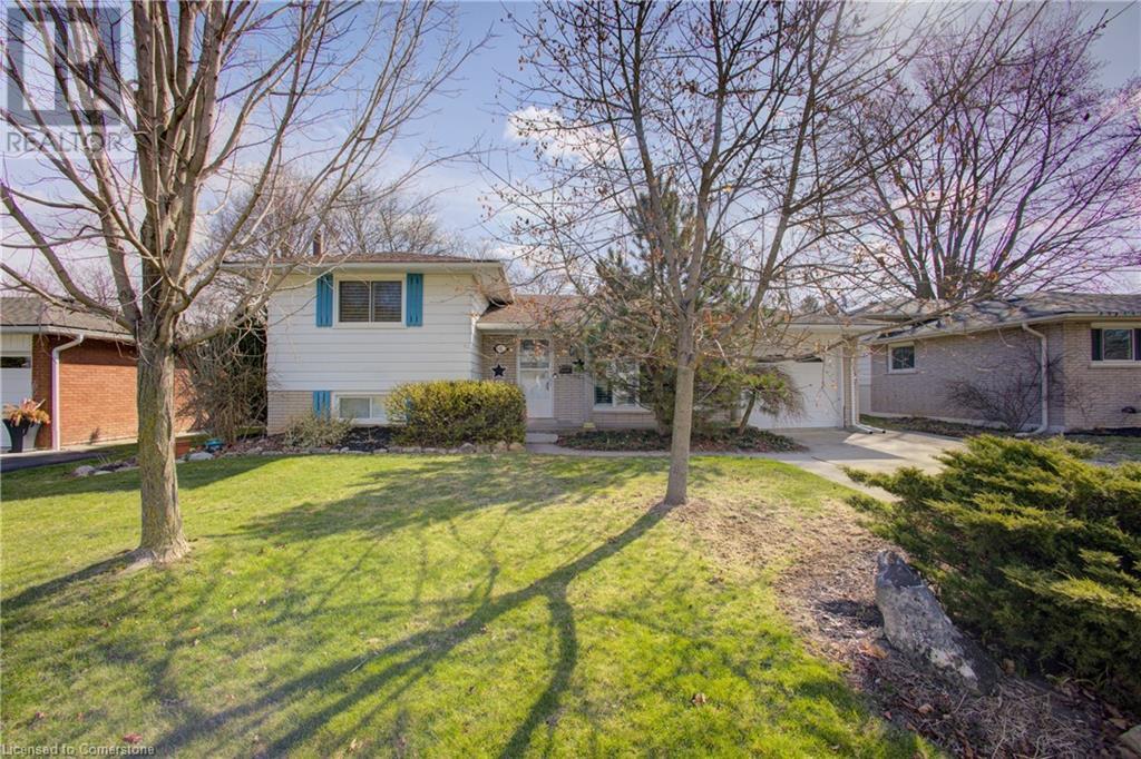 Property at 9 ORCHARD Avenue image 2