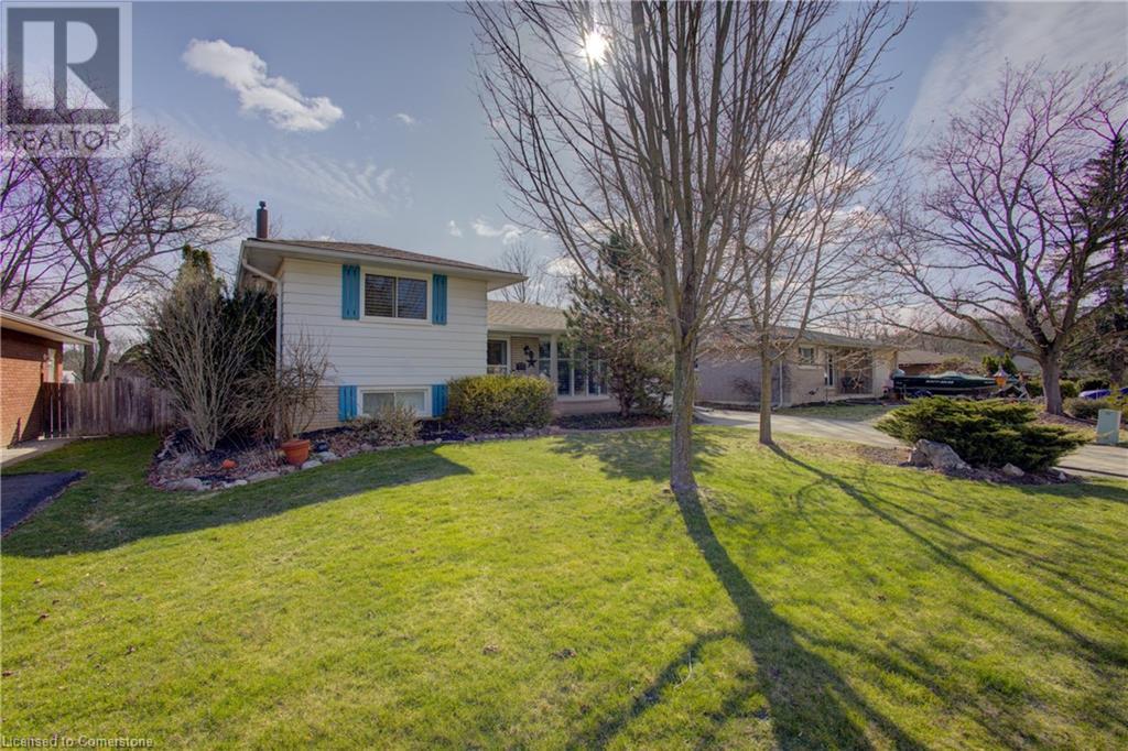 Property at 9 ORCHARD Avenue image 3