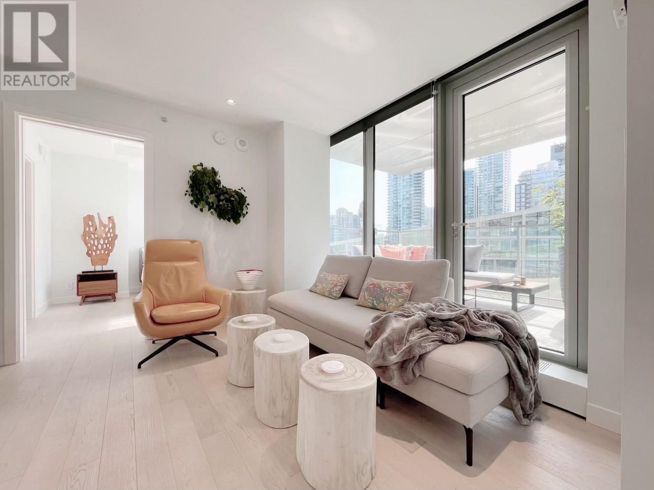 1008 1480 Howe Street, Vancouver, British Columbia  V6Z 0G5 - Photo 4 - R2988738