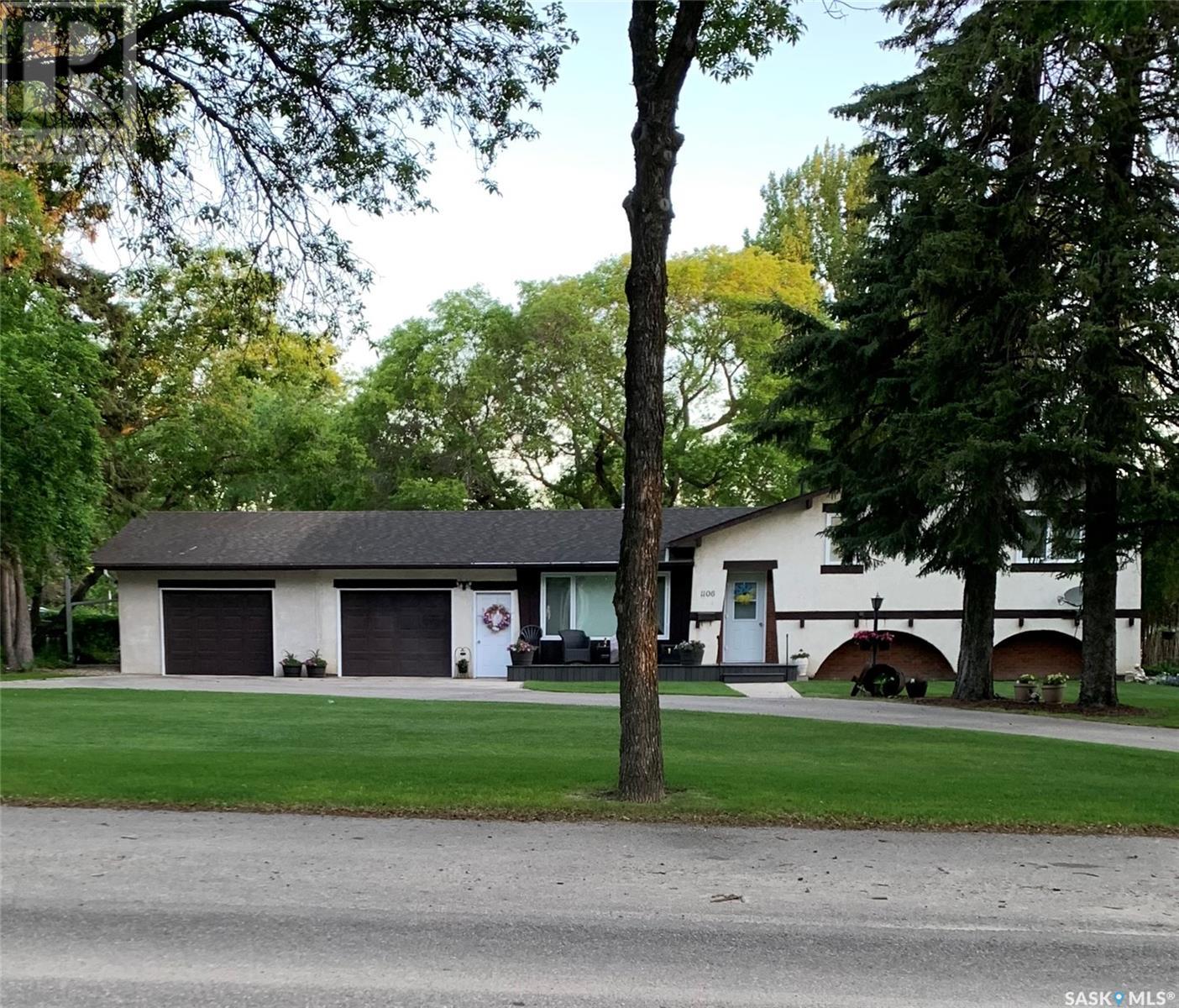 1106 Main STREET, moosomin, Saskatchewan