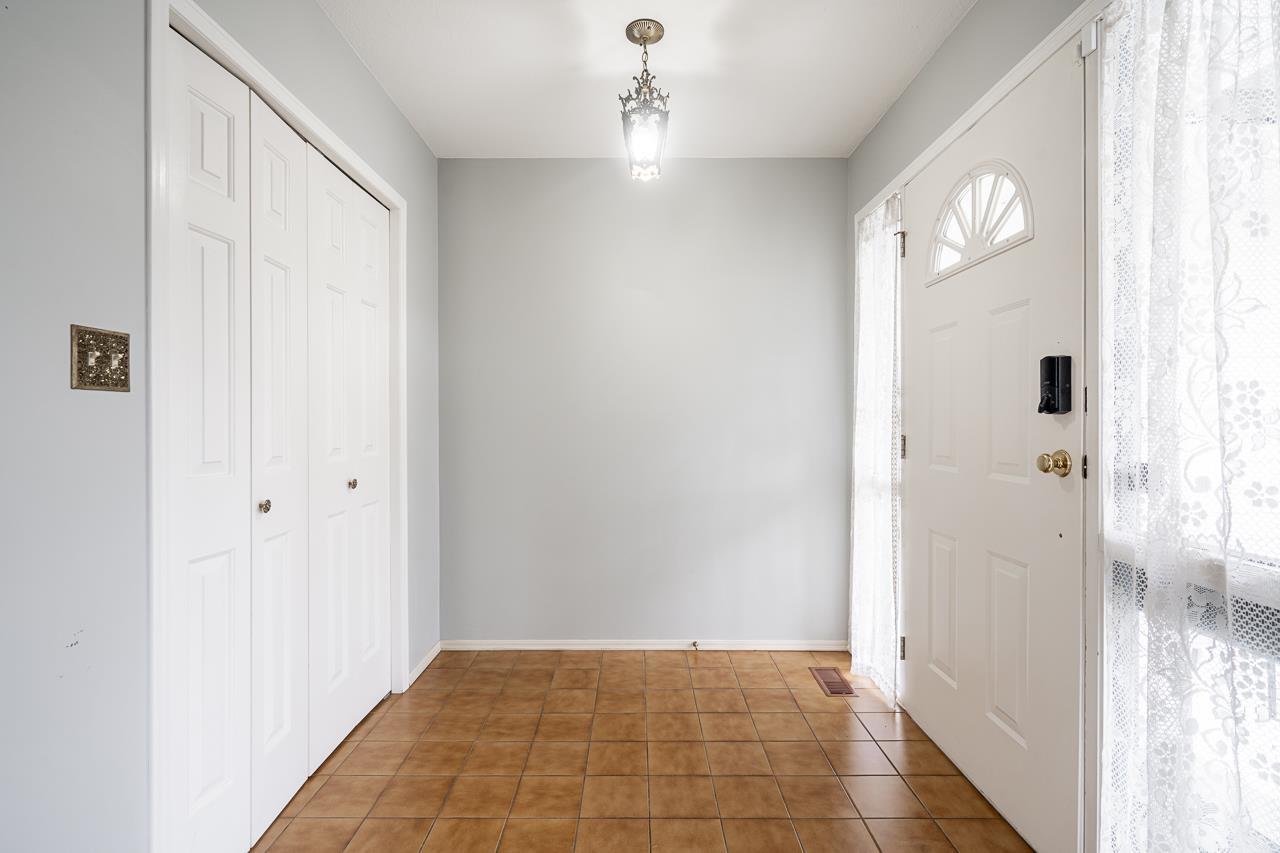 Property at 3375 HEDLEY STREET image 3