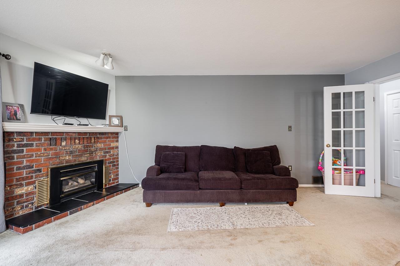 3375 Hedley Street, Abbotsford, British Columbia  V2T 5C1 - Photo 9 - R2987334