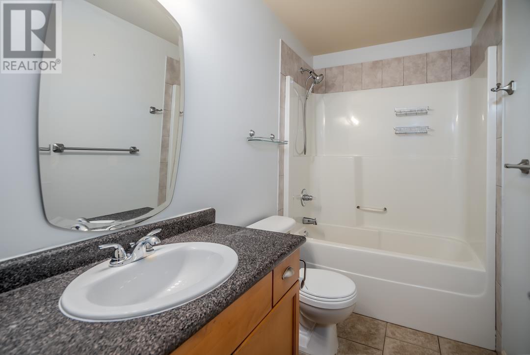 935 Foster Avenue, Coquitlam, British Columbia  V3J 2L9 - Photo 24 - R2985844