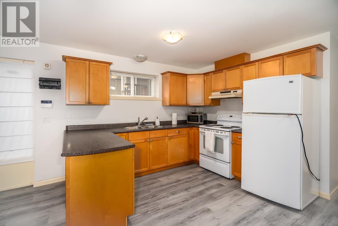 935 Foster Avenue, Coquitlam, British Columbia  V3J 2L9 - Photo 21 - R2985844