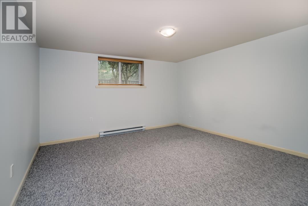 935 Foster Avenue, Coquitlam, British Columbia  V3J 2L9 - Photo 26 - R2985844