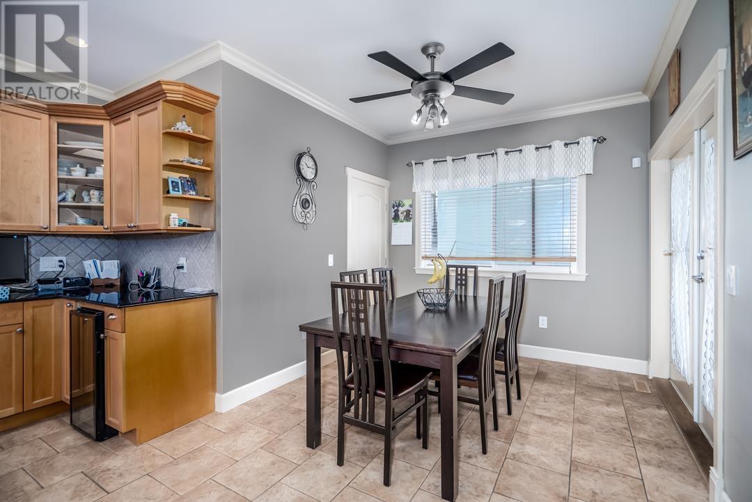 935 Foster Avenue, Coquitlam, British Columbia  V3J 2L9 - Photo 8 - R2985844