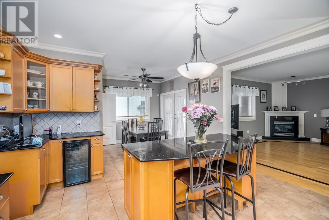 935 Foster Avenue, Coquitlam, British Columbia  V3J 2L9 - Photo 7 - R2985844