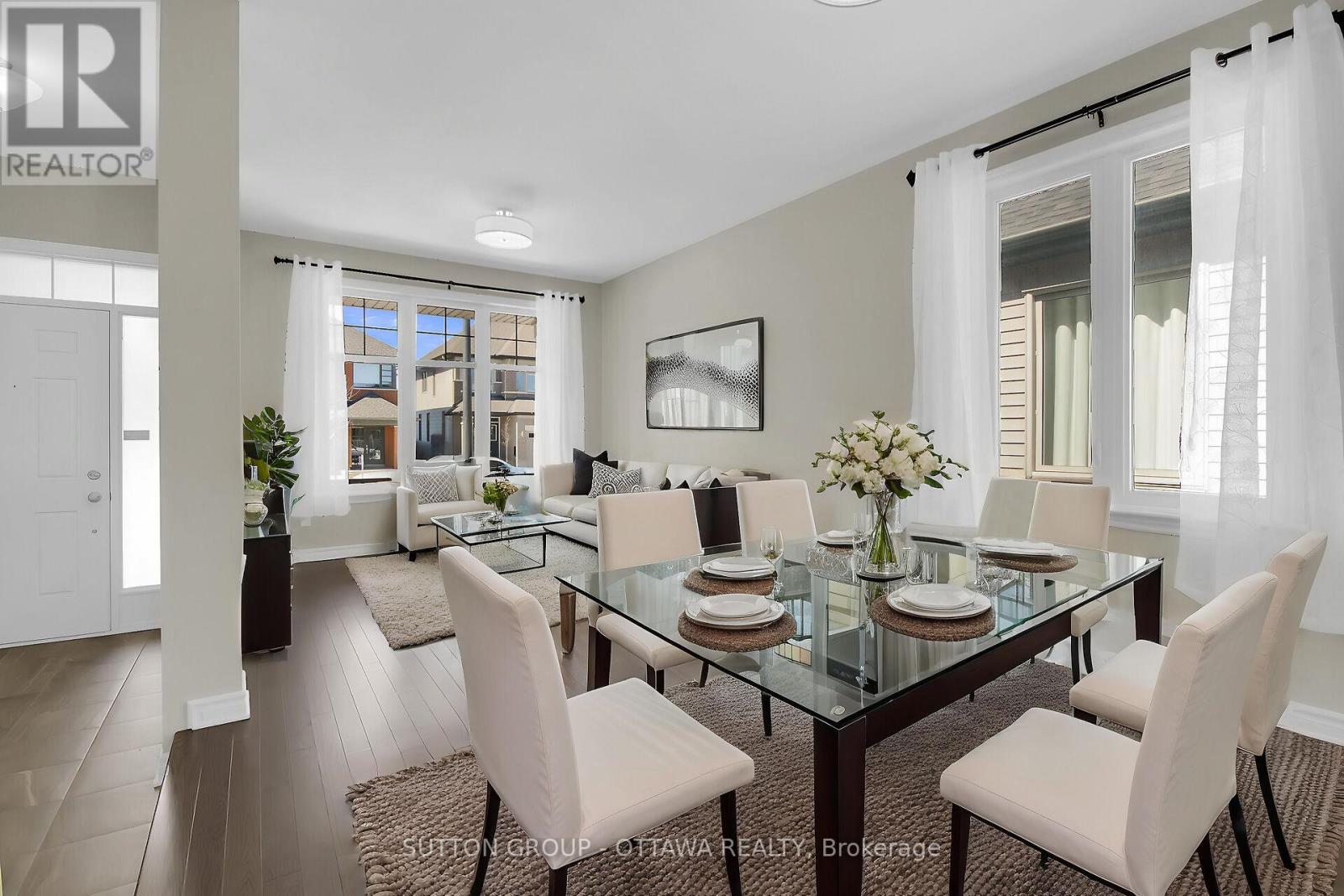 809 Carnelian Crescent, Ottawa, Ontario  K1X 0A8 - Photo 8 - X12073358