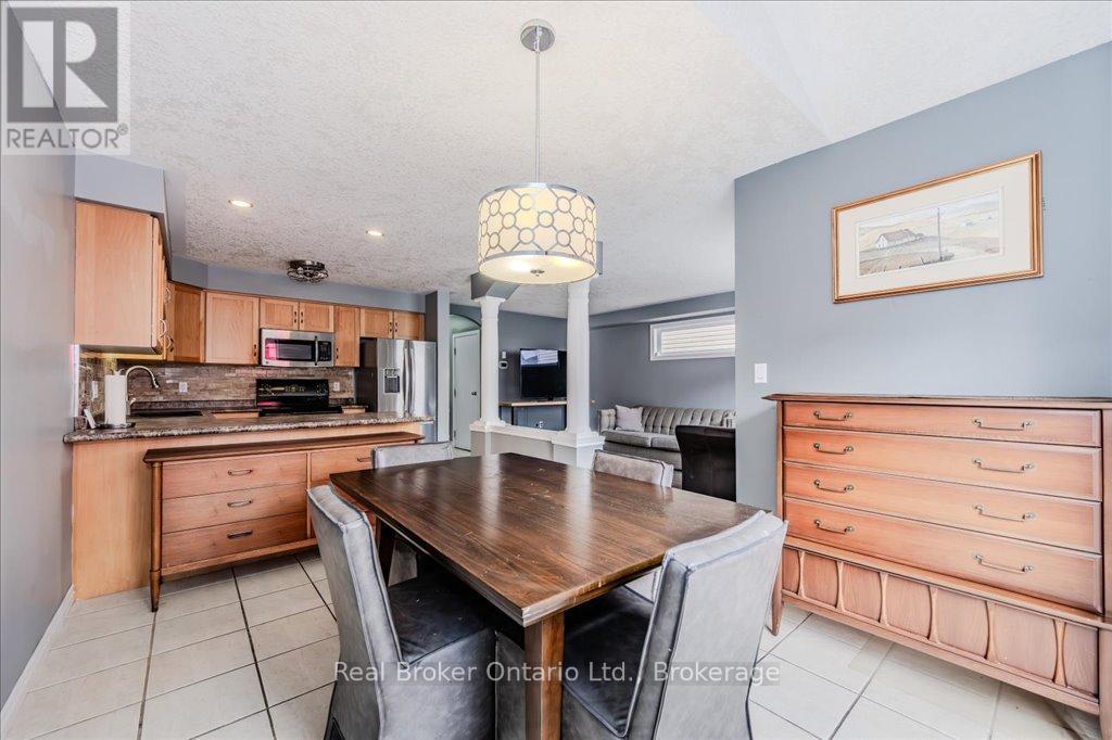 16 Darnell Road, Guelph, Ontario  N1G 5K3 - Photo 15 - X12073334