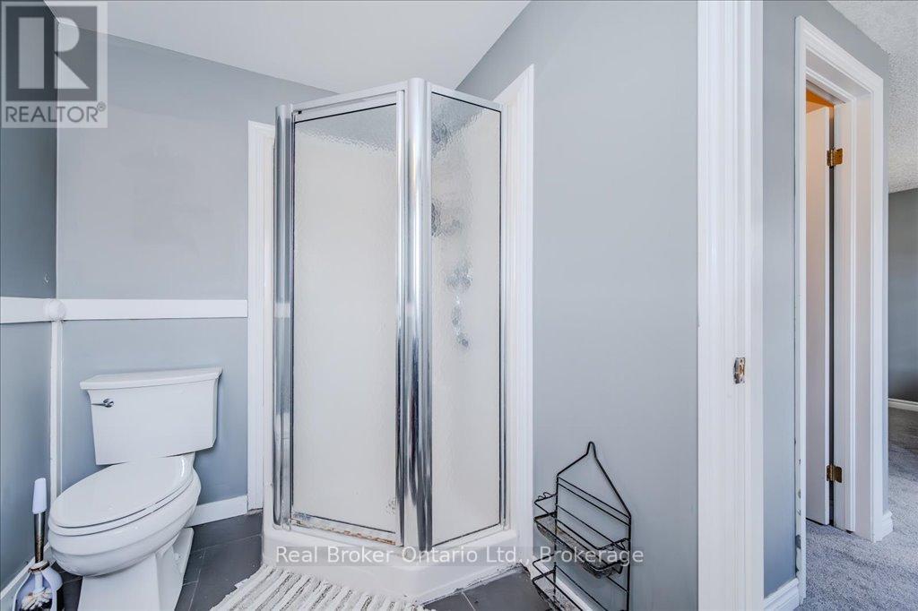 16 Darnell Road, Guelph, Ontario  N1G 5K3 - Photo 17 - X12073334