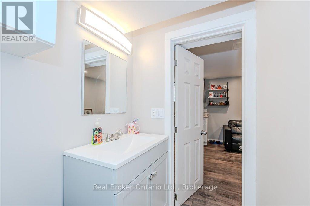 16 Darnell Road, Guelph, Ontario  N1G 5K3 - Photo 29 - X12073334