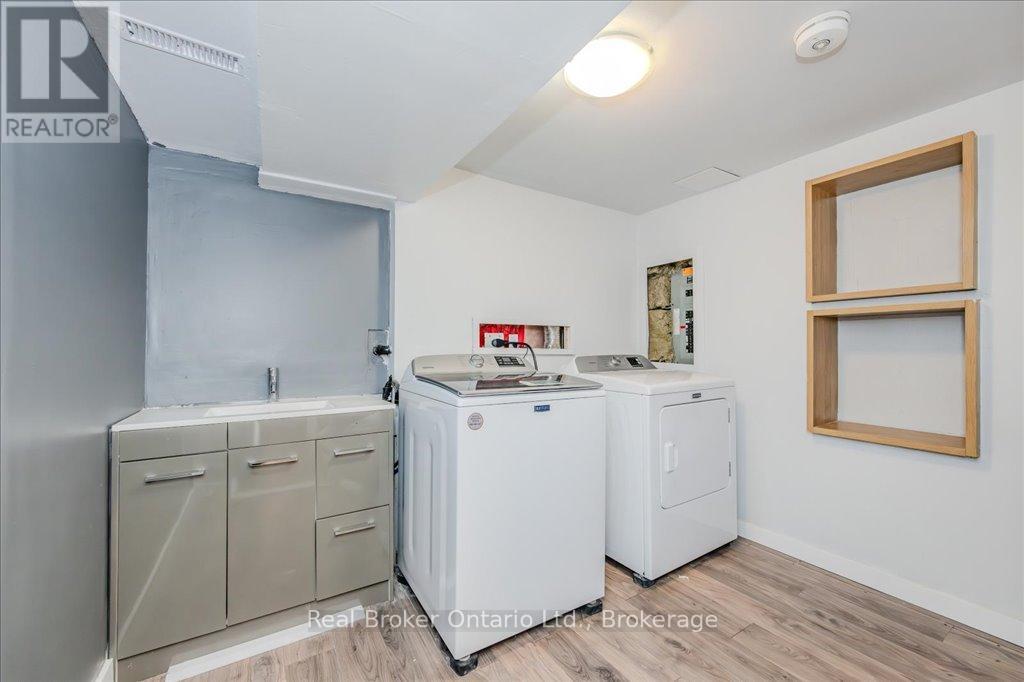 16 Darnell Road, Guelph, Ontario  N1G 5K3 - Photo 30 - X12073334