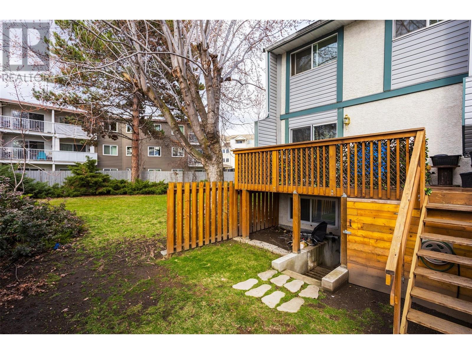 Property at 750 Houghton Road Unit# 8 image 4