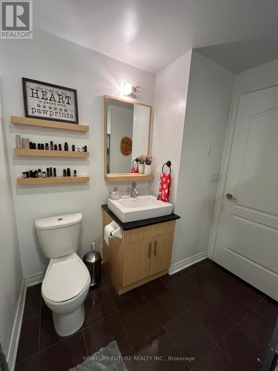 310 - 2756 Old Leslie Street, Toronto, Ontario  M2K 0E2 - Photo 14 - C12073364