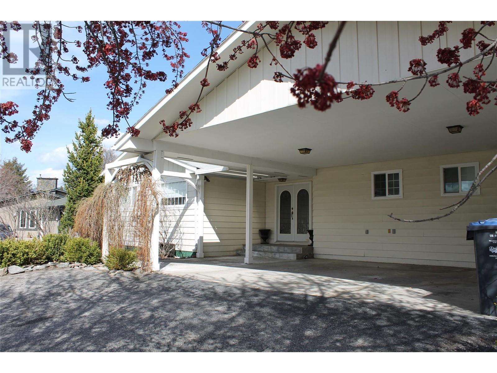 Property at 458 Alder Street image 2