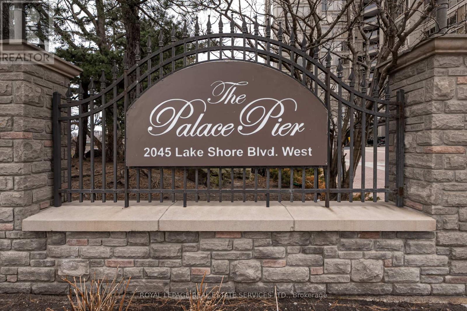 Property at 1106 - 2045 LAKE SHORE BOULEVARD W image 2