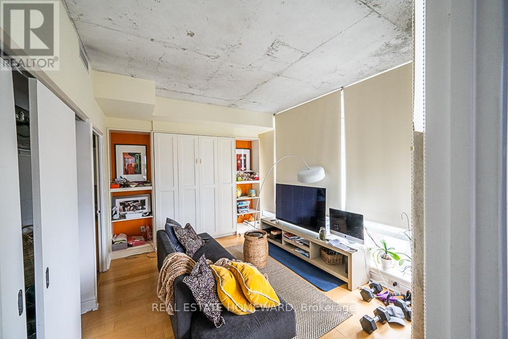 1019 - 333 Adelaide Street E, Toronto, Ontario  M5A 4T4 - Photo 20 - C12068102