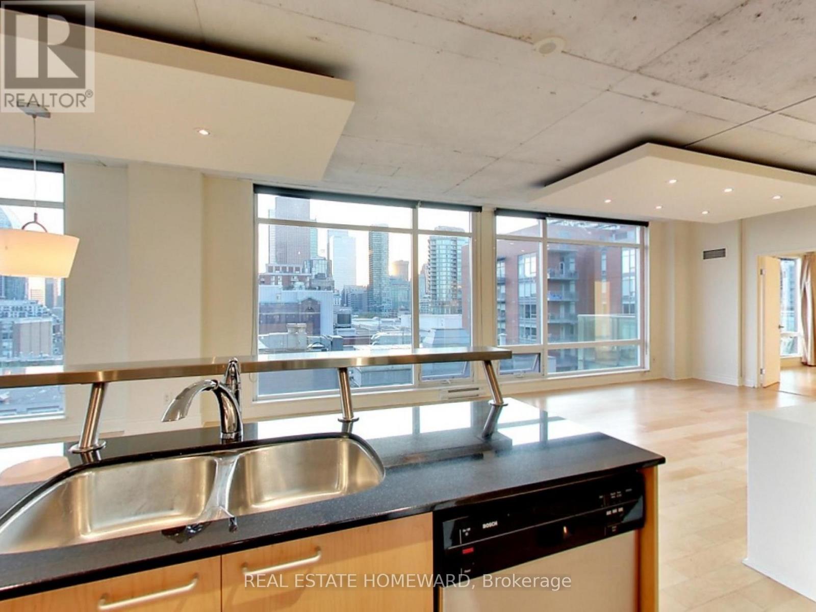 1019 - 333 Adelaide Street E, Toronto, Ontario  M5A 4T4 - Photo 3 - C12068102