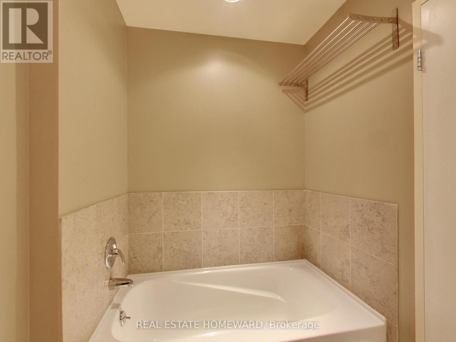1019 - 333 Adelaide Street E, Toronto, Ontario  M5A 4T4 - Photo 35 - C12068102