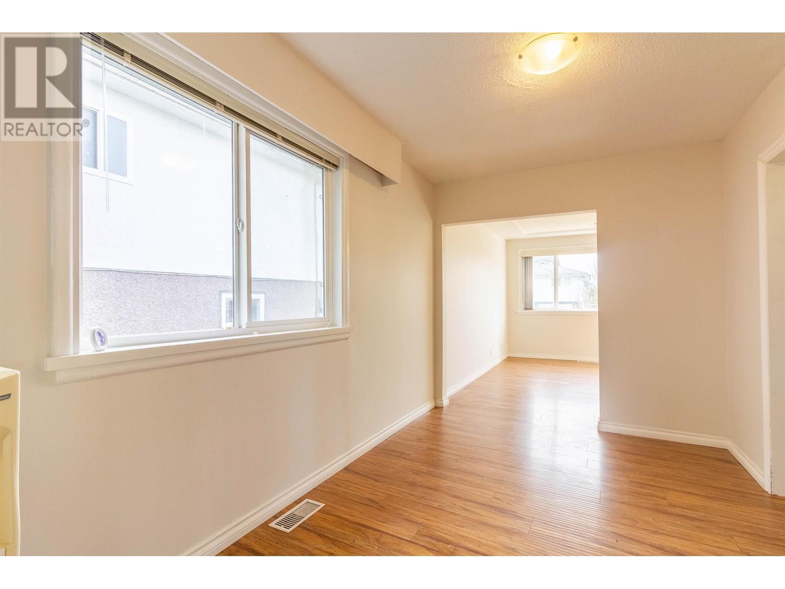 5630 Lincoln Street, Vancouver, British Columbia  V5R 4P4 - Photo 7 - R2988746