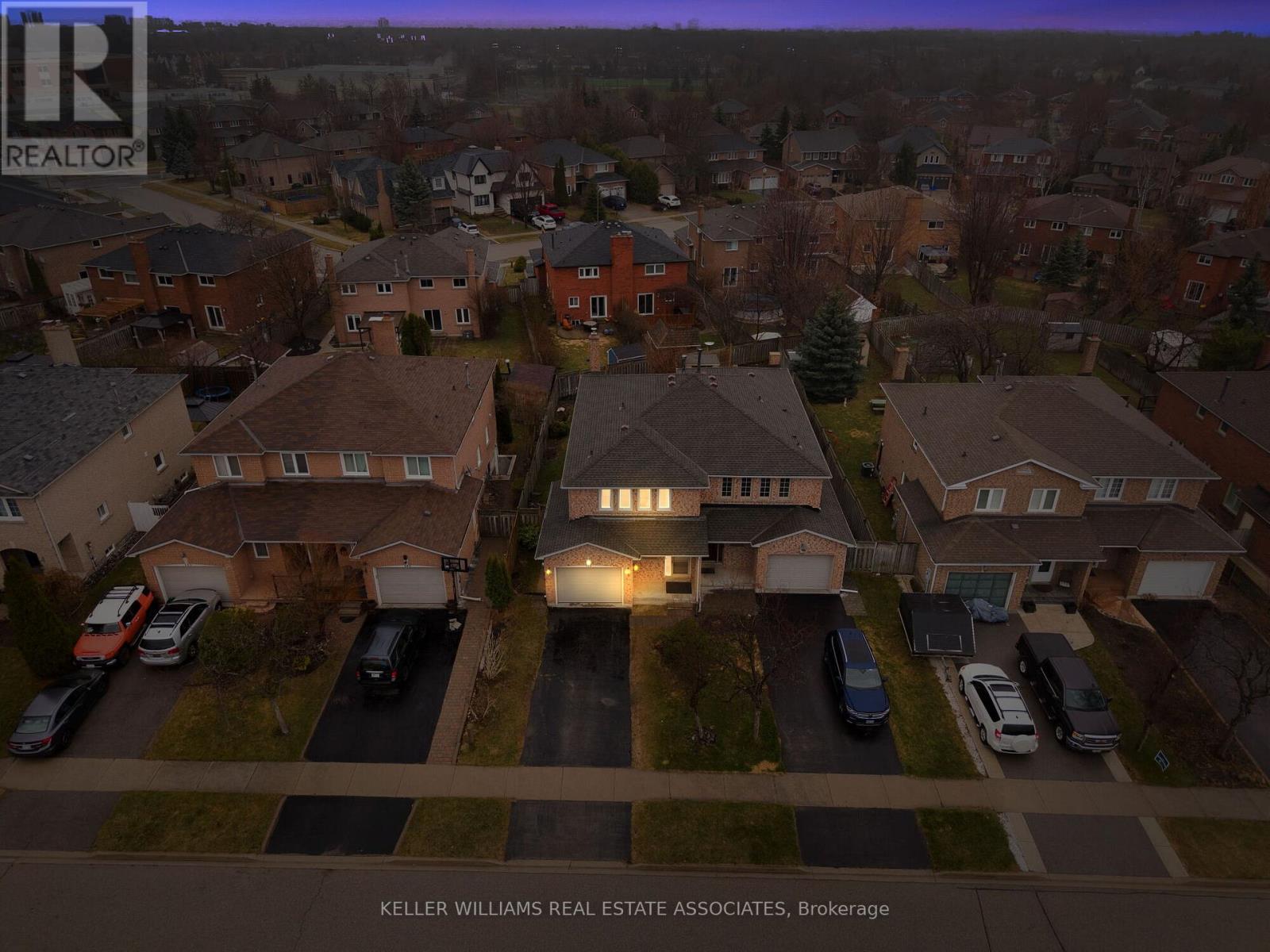 Property at 144 GENESEE DRIVE image 2