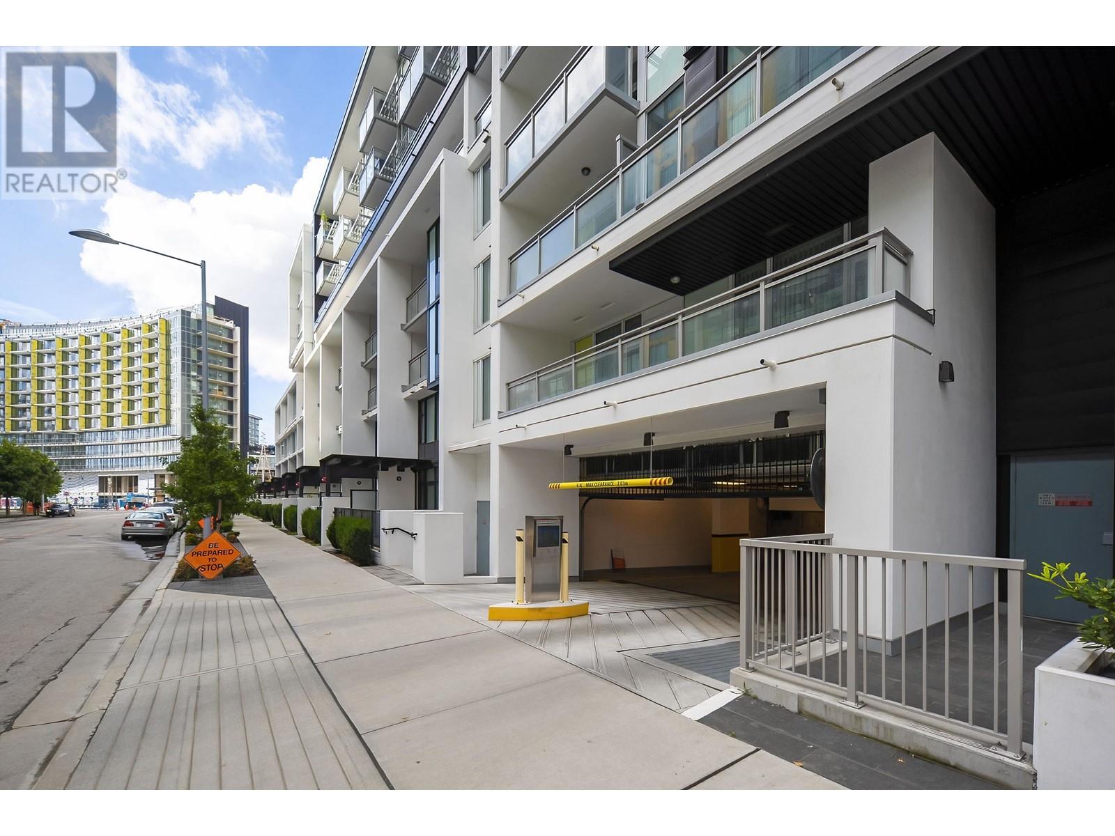 804 8699 Hazelbridge Way, Richmond, British Columbia  V6X 0T4 - Photo 3 - R2988760