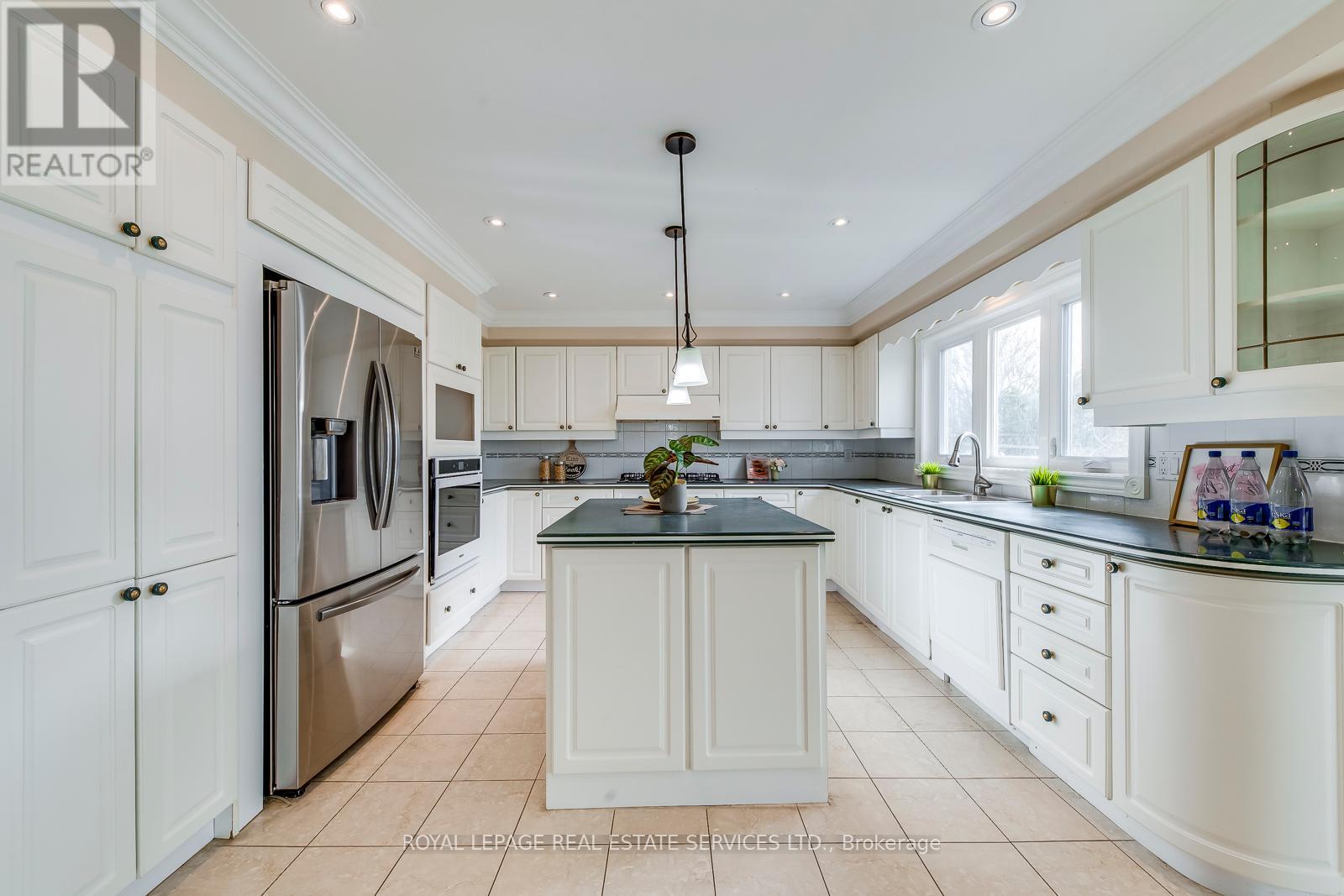 4538 Credit Pointe Drive, Mississauga (East Credit), Ontario  L5M 3L9 - Photo 15 - W12073365